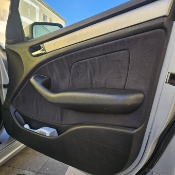 BMW E46 323I SEDAN - 15