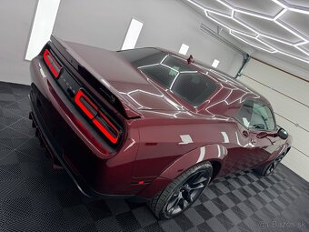 Predám Dodge challenger 6.4 Scat pack DPH - 15