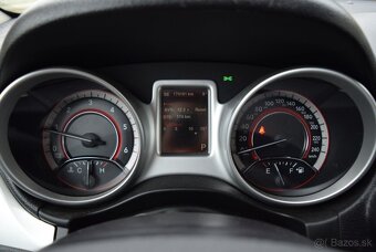 Fiat Freemont 2.0 16V MultiJet 4x4 A/T - 15