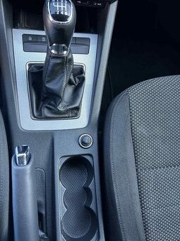 Škoda octavia 3 combi 2.0tdi - 15