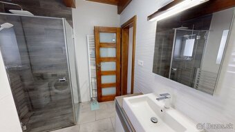 Na predaj zaujímavý rodinný dom v obci Soblahov pri Trenčíne - 15