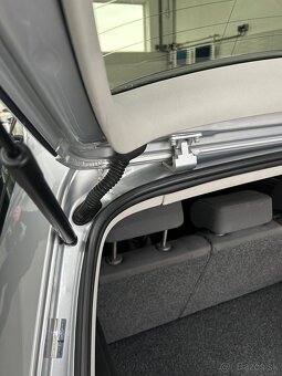 Golf 5 1.9TDi 77kW BKC málo km - 15