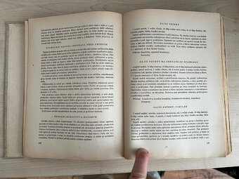 Kucharska kniha z 1961: "Varime zdrave, chutne a hospodarne - 15