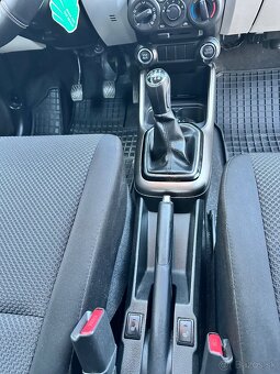 Suzuki Ignis 1.2 - 15