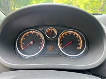 Opel Corsa D - 15