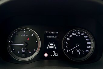 Hyundai Tucson 2.0 CRDI 4WD PREMIUM - 15