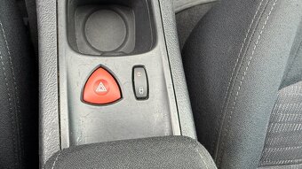 Renault Laguna 2.0 dCi 16V Dynamique - 15