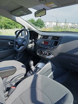 Kia Rio, 1.4 CRDI STK do 09/2026 Vyborny stav - 15