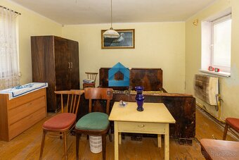DOREAL / NA PREDAJ STARŠÍ RD S POZEMKOM 1268 M2, SENICA - 15