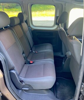 VOLKSWAGEN CADDY MAXI 1.6 TDI CR 77KW  7 miestny - 15