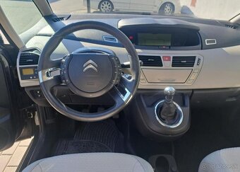 Citroën C4 Picasso 1,6 HDI nafta manuál 82 kw - 15