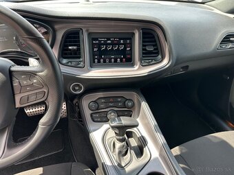 2023 Dodge Challenger 5,7 V8 Automat 30000km - 15