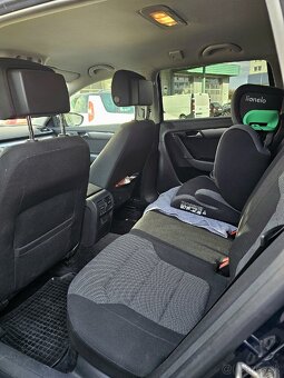 Volkswagen Passat B7 variant - 15