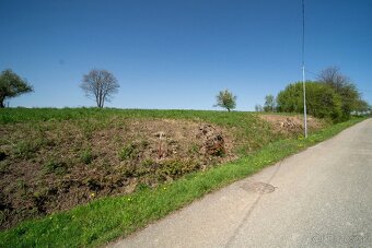 Stavebné pozemky v obci Vtáčkovce - 15