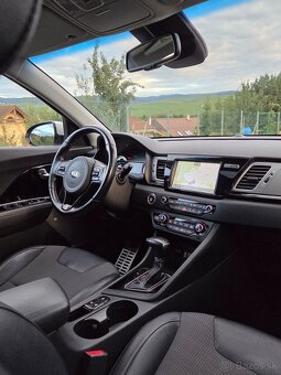 Kia Niro 1.6 GDI Automat - 15