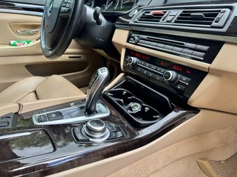 BMW F10 528i - 15