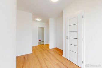 REZERVOVANÉ Zľava na posledný skolaudovaný 5 izbový dom v Ko - 15