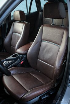 BMW X1 XDrive 20d A/T X-line 135kw - 15
