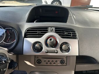 Renault Kangoo 1.6 benzín - 15
