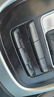 Audi Q5 3.0 TDI DPF quattro - 15