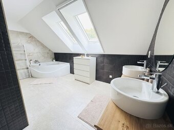 Na predaj 5i RD v obci Pernek. - 15