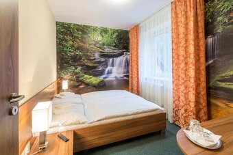 Hotel v nádhernom prostredí pod Tatrami na predaj - 15