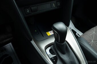 Toyota Yaris Cross Executive Hybrid, odpočet DPH, Záruka - 15