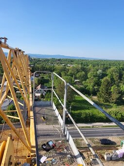 Vežový Stavebný žeriav FM 1345 TLX - 15