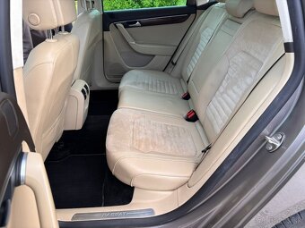 Volkswagen Passat B7 variant 2.0 TDI CR 4x4 103kw Highline - 15