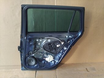 dvere VW Passat B8 - LH5X - 15
