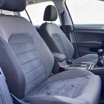 Volkswagen Golf VII 1.6 TDi 4motion HIGHLINE PANORAMA - 15