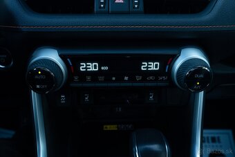 Toyota RAV4 2.5 Hybrid e-CVT Adventure AWD JBL + SKYVIEW - 15