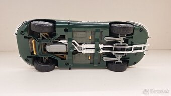 1:18 JAGUAR E CABRIO No. 44 - 15