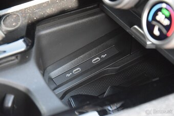 Škoda Superb Combi 2.0 TDI - 8700 km - odpočet DPH - 15