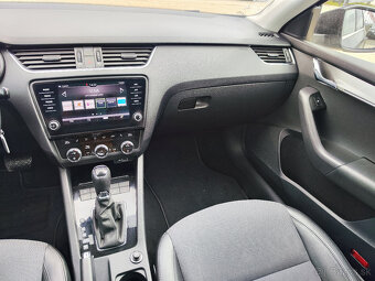 Škoda Octavia Combi 2.0 TDI Style DSG EU6 - 15