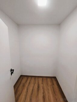 3,5 izbový zrekonštruovaný byt 72 m2 Trenčín - 15