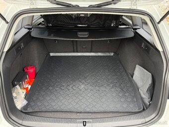 Volkswagen Golf VII Highline 2.0Tdi - 15