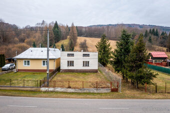 Rodinný dom v krásnom a tichom prostredí - 15