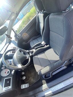 Peugeot 307 CC 2.0 16V Dynamique - 15