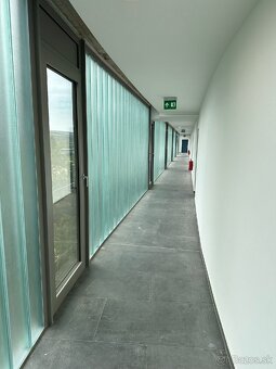 Bez realitky 1 izbový byt Piešťany novostavba - 15