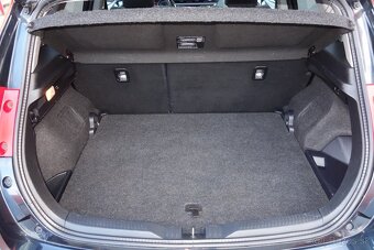 Toyota Auris 1.8 Hybrid Comfort 2015 - 15