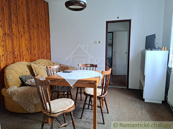 Dom v obci Štitáre v blízkosti lesa a zároveň s dobrou dos - 15