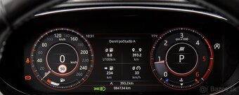 Jaguar E-Pace 2.0 I4 180k R-Dynamic SE AWD A/T - 15