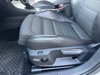VOLKSWAGEN GOLF 7 VARIANT 1.2 TSI 77KW DSG A7 HIGHLINE - 15