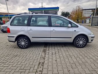 Predám Volkswagen Sharan 1.9 TDI 96 KW 7-miest...bez korozie - 15