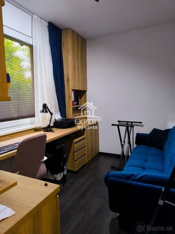 Rodinný dom s bazénom 10 min. od Levíc - 15