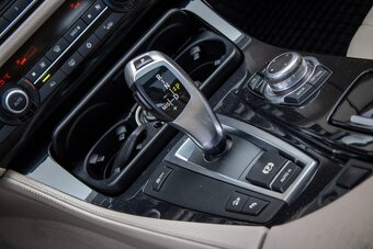 BMW 530d Touring xDrive 190kW AT/8 - 15