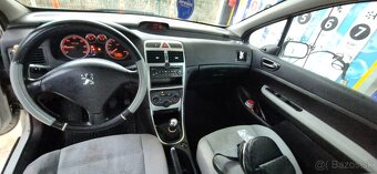 Peugeot 307 plne pojazdný - 15