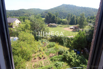 Na predaj rodinný dom s veľkým potenciálom blízko mesta Hume - 15