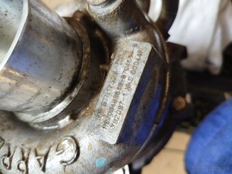 Hlava Motora Renault 2,5dti 107kw - 15